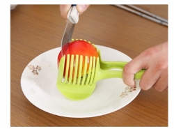 Cutting helper