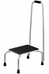 Bath step with handle